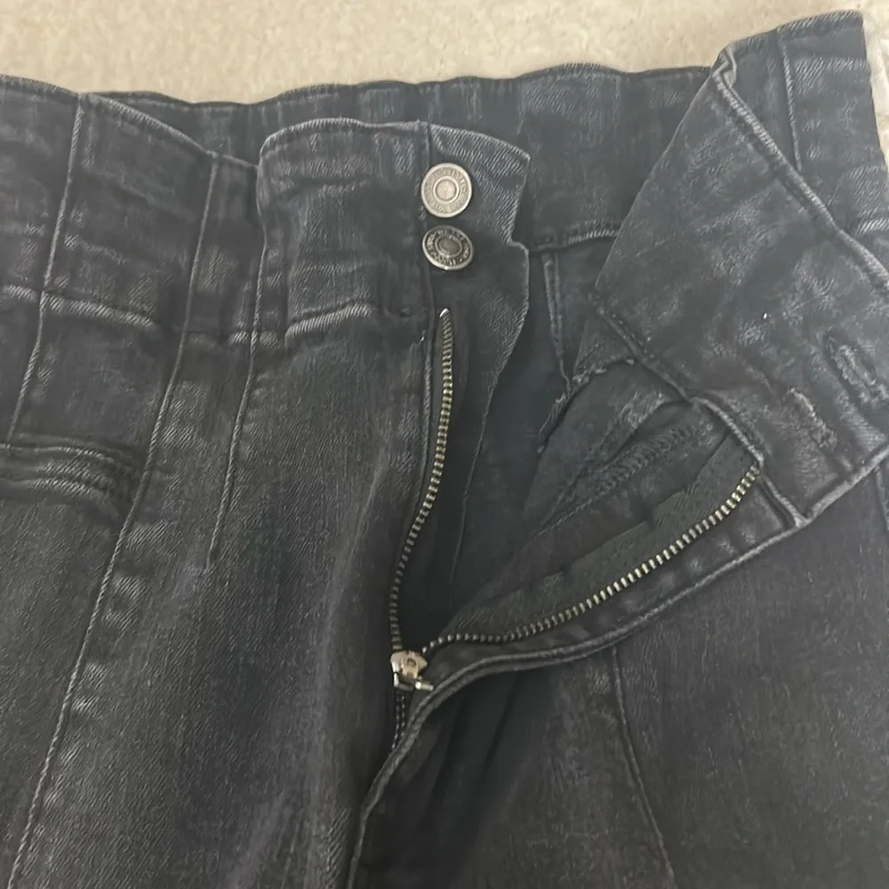 We The Free Jayde Flare Pants in Onyx Size 30